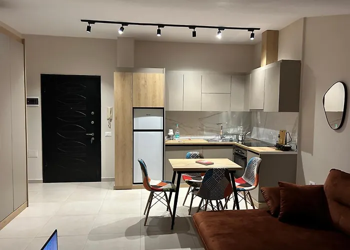 Daire The Loft Life Golem (Tirana)